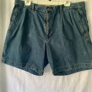 Dockers Men’s Shorts denim pleated sz 38w